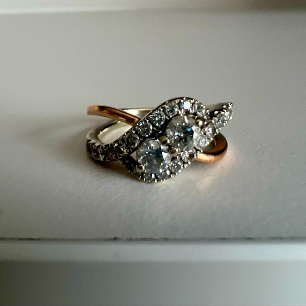 14K Rose Gold White Gold Diamond Ring size 6.25 Authentic